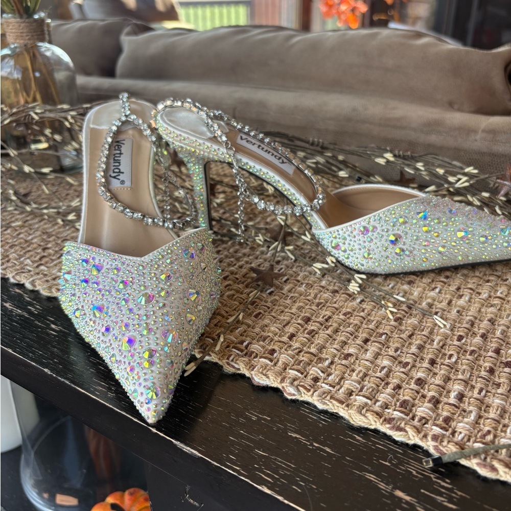 Iridescent Crystal Pointed Slingback Heels in Light Silver